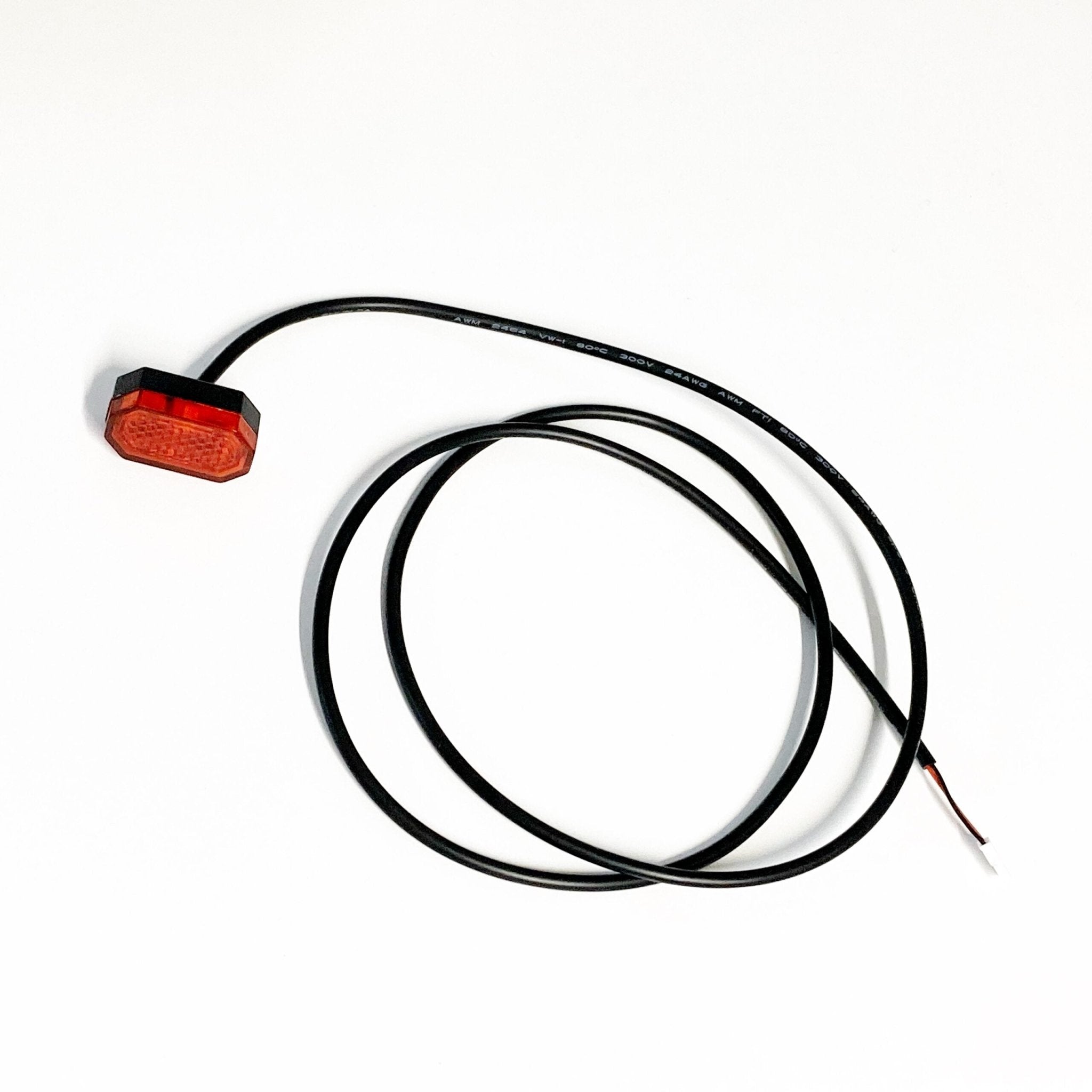 Luz trasera para guardabarros de 4 agujeros (3,7V) - EscootersMobility